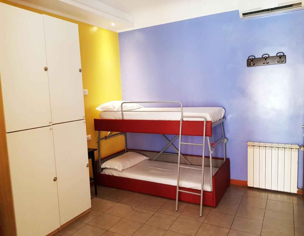 Legend R.G. Hostel โรม ภายนอก รูปภาพ